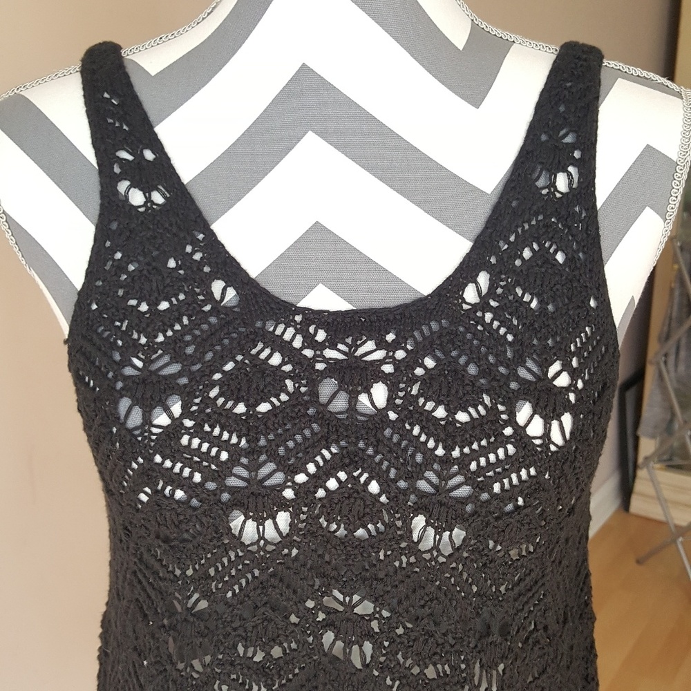AE Tank Top - Picture 4 of 7